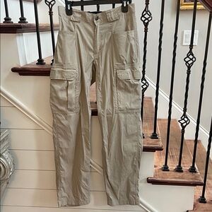 Duluth Trading Co. Tan Khaki Cargo Hiking Pants Nylon size M x 32